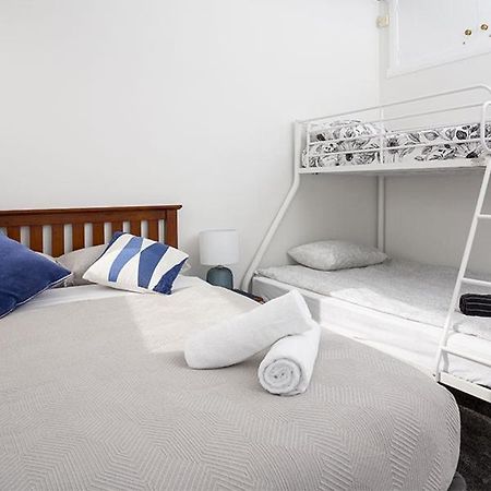 Moana Lodge Plimmerton Kültér fotó